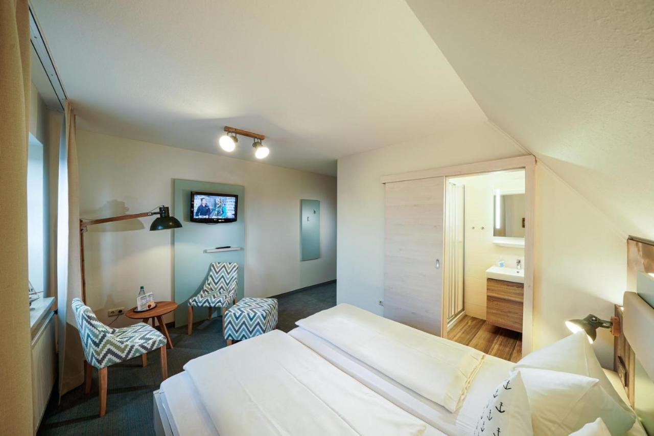 Deichhotel Grube 2*